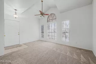 Photo #3: 7016420 Listing 