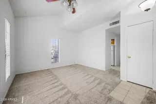 Photo #4: 7016420 Listing 