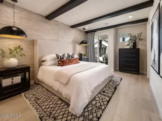 Photo #4: 7016753 Listing 