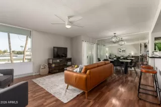 Photo #3: 7016762 Listing 