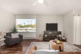 Photo #5: 7016762 Listing 