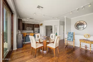 Photo #3: 7016888 Listing 