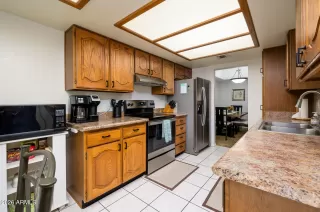 Photo #5: 7016910 Listing 