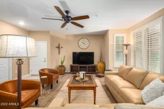 Photo #4: 7016916 Listing 