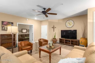 Photo #5: 7016916 Listing 