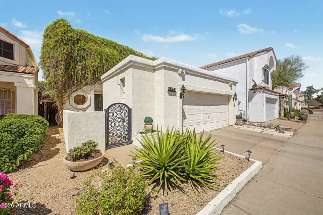 MLS: 7016923 Condo For Sale