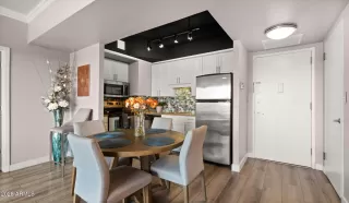 Photo #6: 7016939 Listing 