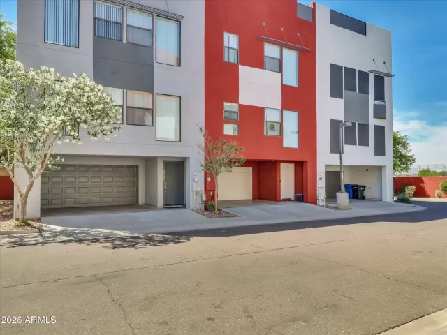 MLS: 7017374 Condo For Sale