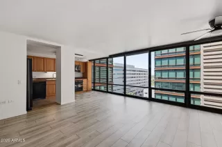 Photo #4: 7017471 Listing 