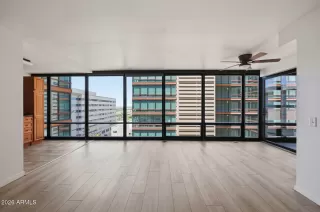 Photo #5: 7017471 Listing 