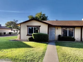 More Details about MLS # 7017569 : 6056 N 30TH AVENUE