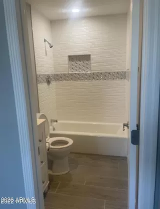 Photo #5: 7017569 Listing 