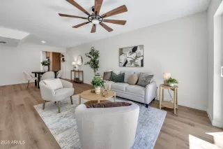 Photo #5: 7017627 Listing 