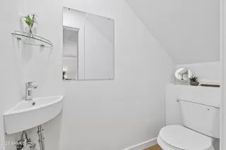 Photo #6: 7017627 Listing 