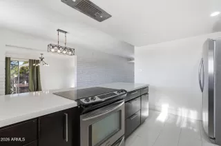 Photo #2: 7017649 Listing 