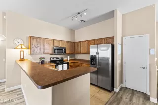 Photo #1: 7017729 Listing 