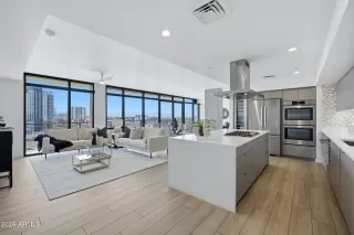 More Details about MLS # 7017739 : 200 W PORTLAND STREET 1017#1017