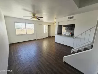 Photo #2: 7017758 Listing 