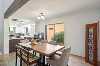 Photo #5: 7017923 Listing 