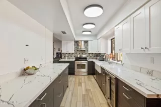 Photo #6: 7017923 Listing 