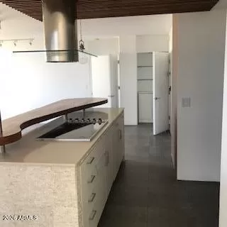 Photo #2: 7018010 Listing 