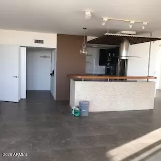 Photo #3: 7018010 Listing 