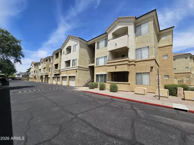 MLS: 7018149 Condo For Sale