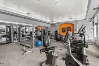 Photo #4: 7018226 Listing 