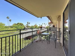 Photo #3: 7018700 Listing 