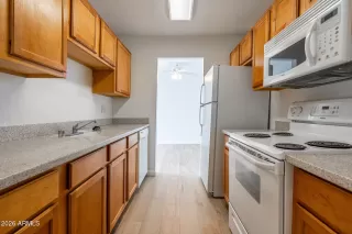 Photo #3: 7018706 Listing 