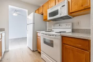 Photo #4: 7018706 Listing 