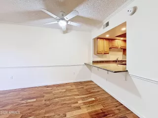 Photo #2: 7018707 Listing 