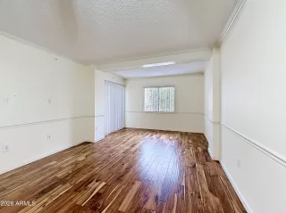 Photo #6: 7018707 Listing 