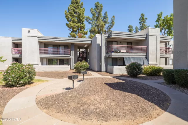 MLS: 7018894 Condo For Sale