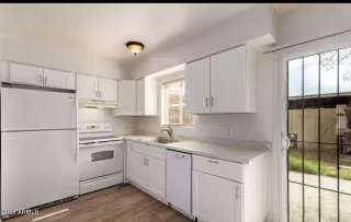 Photo #5: 7019234 Listing 