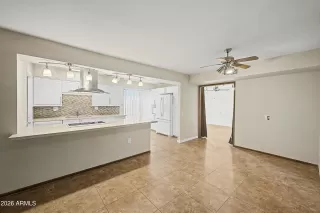 Photo #6: 7019264 Listing 