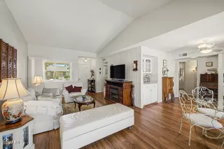 Photo #4: 7019427 Listing 