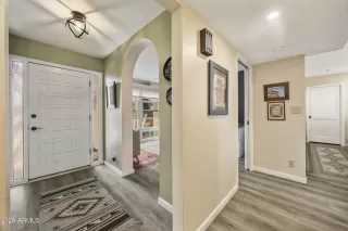 Photo #3: 7019546 Listing 