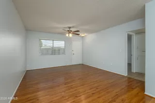 Photo #4: 7019704 Listing 