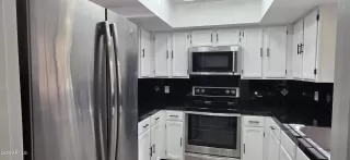 Photo #2: 7019917 Listing 