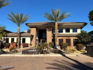 Photo #4: 7020210 Listing 