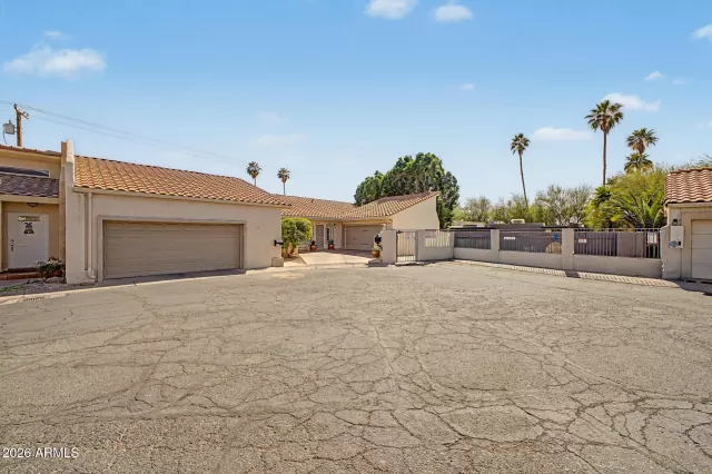 MLS: 7020548 Condo For Sale