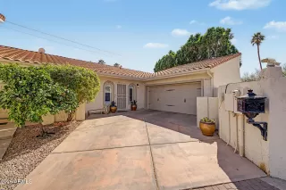 Photo #2: 7020548 Listing 