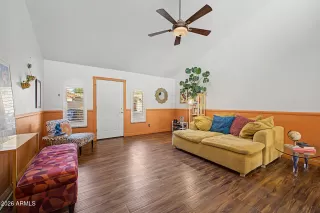 Photo #4: 7020548 Listing 