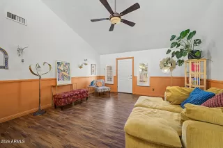 Photo #5: 7020548 Listing 