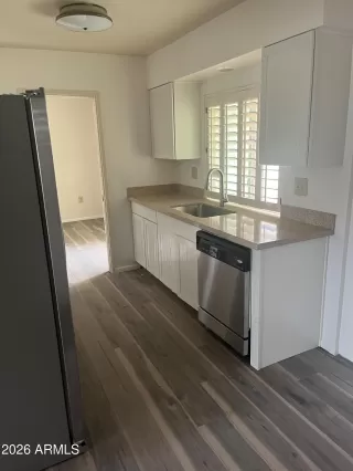 Photo #1: 7020702 Listing 