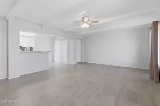 Photo #5: 7020884 Listing 