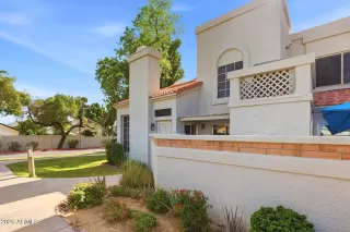 Photo #1: 7021011 Listing 