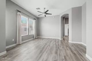 Photo #4: 7021091 Listing 