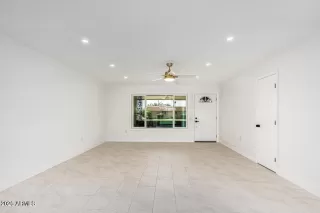 Photo #6: 7021161 Listing 